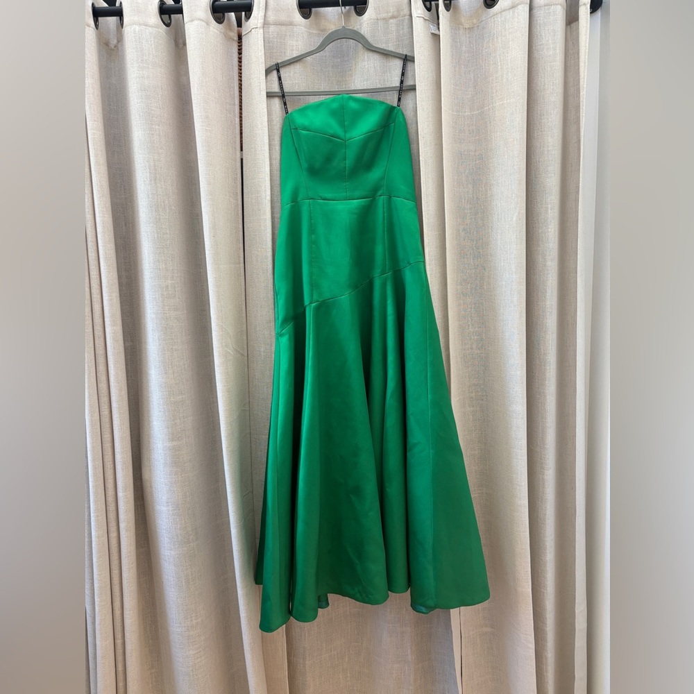 Black Halo Green Strapless Gown- Size 12